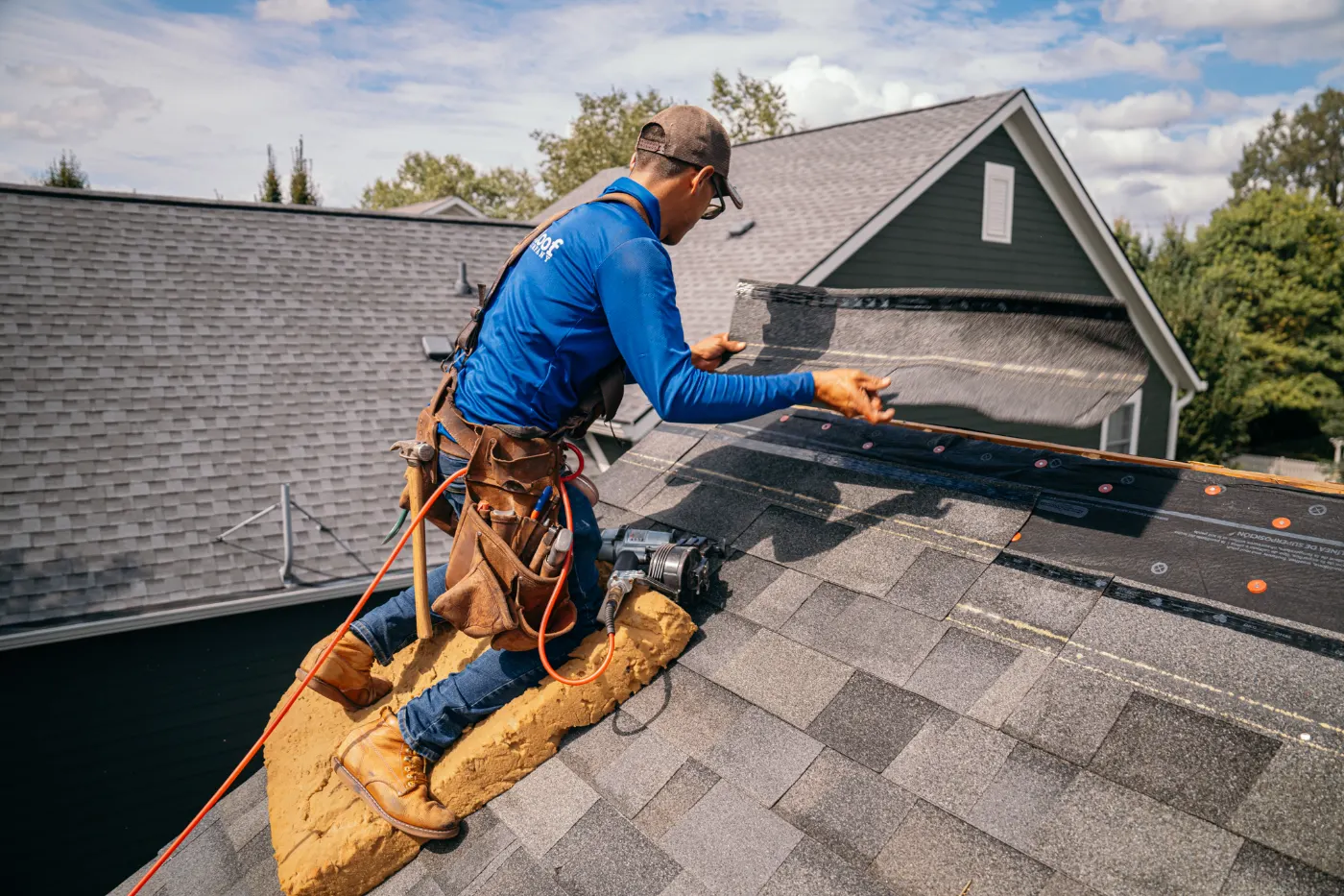 Roofing by Scottsburg Roofing near Shelbyville, IN